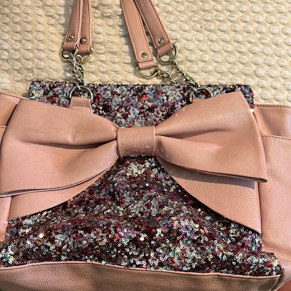 Betsey Johnson pink glitter purse originally paid 300 for only asking for $100